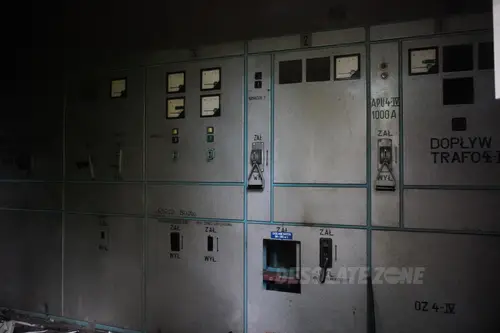 Opuszczona Fabryka Maszyn Elektrycznych Indukta S.A. - zdjęcie 40/69
