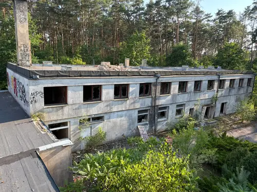 Opuszczony ośrodek "Villa Rosa" - photo 1/78