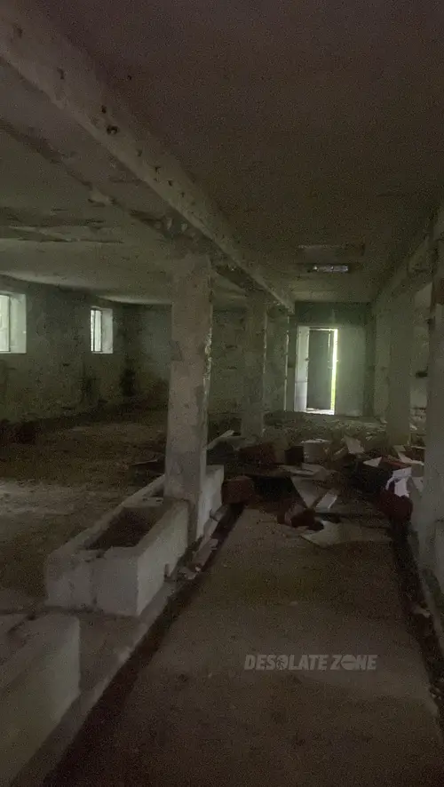 Opuszczone schronisko - zdjęcie 3/9