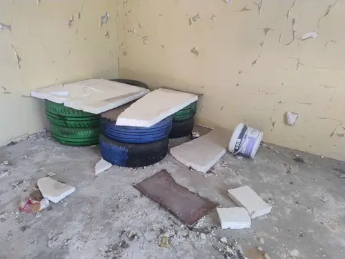 Opuszczone gospodarstwo - zdjęcie 6/14