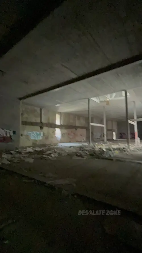 Niedokończony Hotel - zdjęcie 11/29