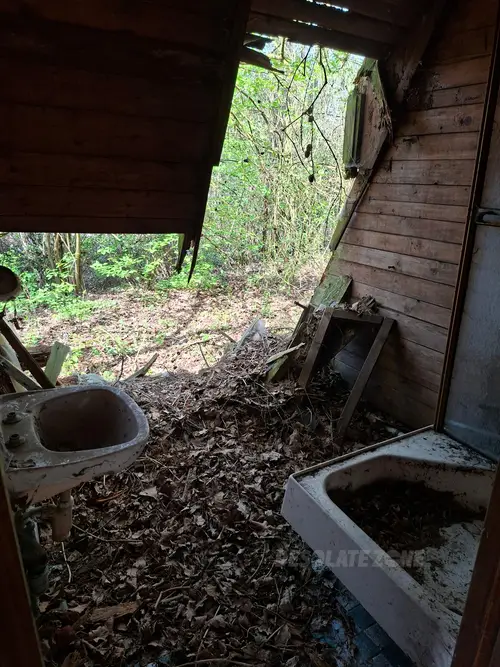Opuszczony camping Kunice