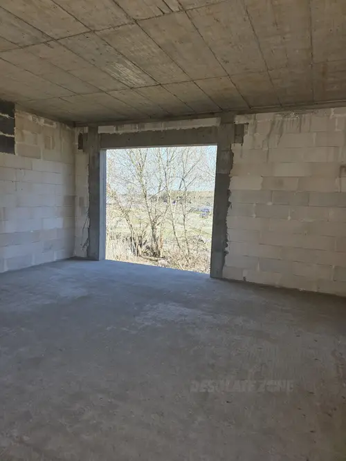 Niedokończony dom - zdjęcie 23/30