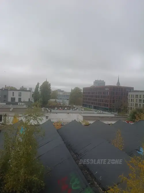 Fabryka i hale szedowe, biura - zdjęcie 7/135