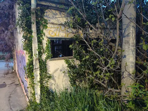 Opuszczony budynek Zadar - zdjęcie 6/9