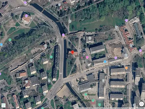 Opuszczony spichlerz. - zdjęcie 1/1 - Google Satellite