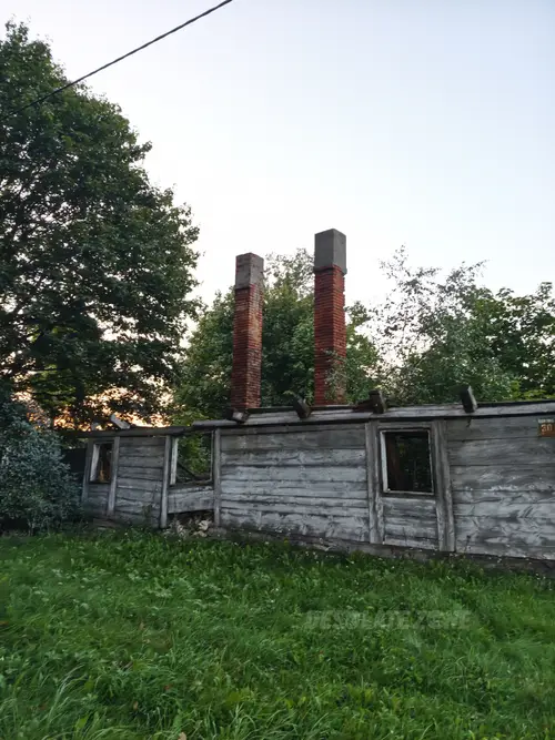Ruiny domu i stodoły - photo 1/9
