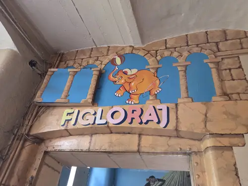 Opuszczony budynek wielofunkcyjny, Łódź - photo 17/19