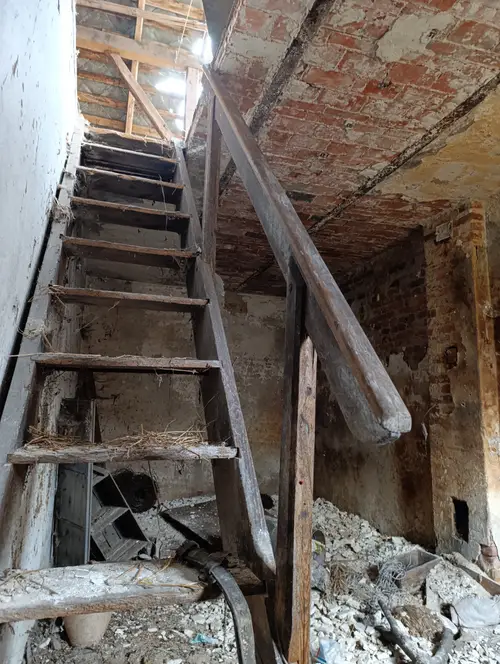 Opuszczone gospodarstwo - photo 10/12