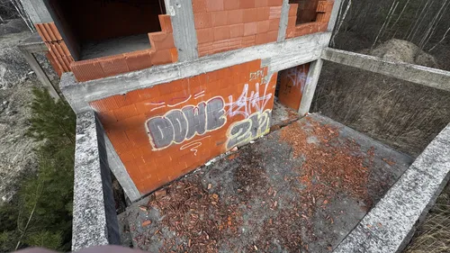 Niedokończone domy - zdjęcie 5/6