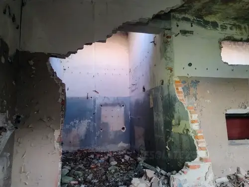 Opuszczony zakład - zdjęcie 7/19