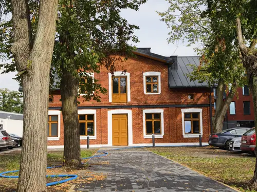 Opuszczony dom - zdjęcie 1/14