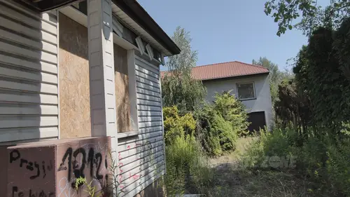 Duża opuszczona posesja - zdjęcie 23/47