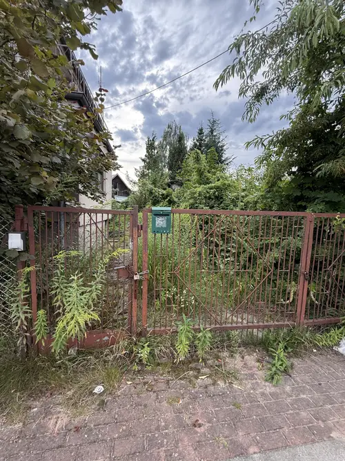 Opuszczony dom - zdjęcie 4/4