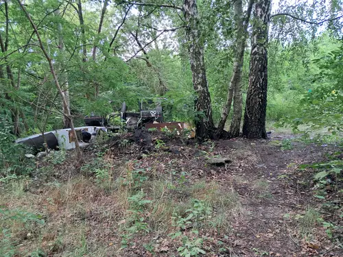 Opuszczony mechanik samochodowy - zdjęcie 8/29