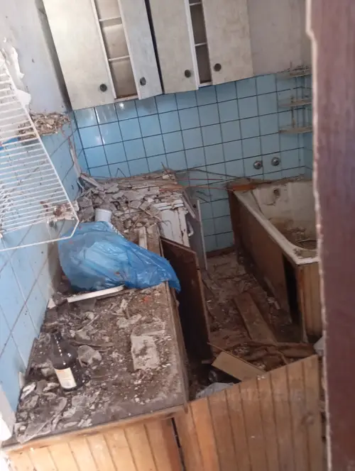 Opuszczona kamienica - photo 2/11