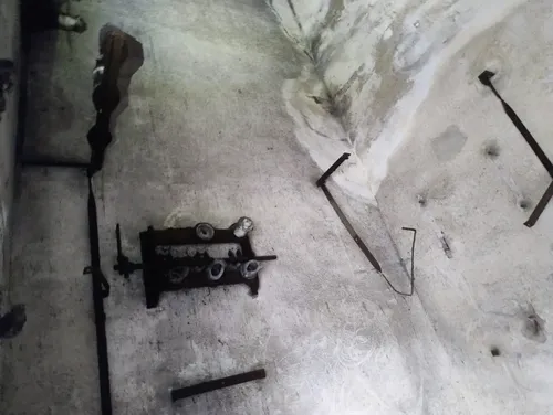 Opuszczone budynki pkp - zdjęcie 5/8