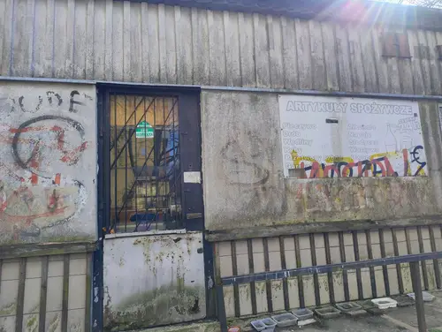 Opuszczony sklep spożywczy - zdjęcie 6/10