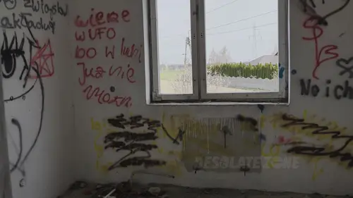 Opuszczony niedokończony dom