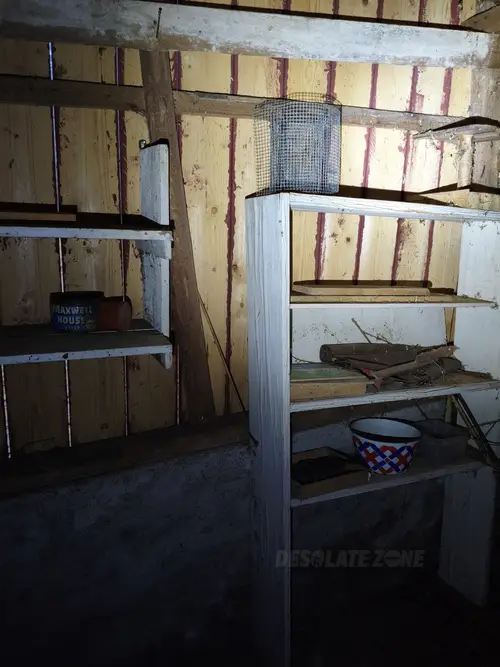 Domek nad stawem - zdjęcie 5/8