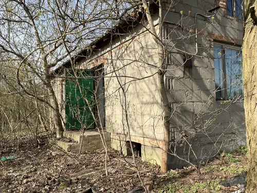 Dwa opuszczone domki - zdjęcie 16/17