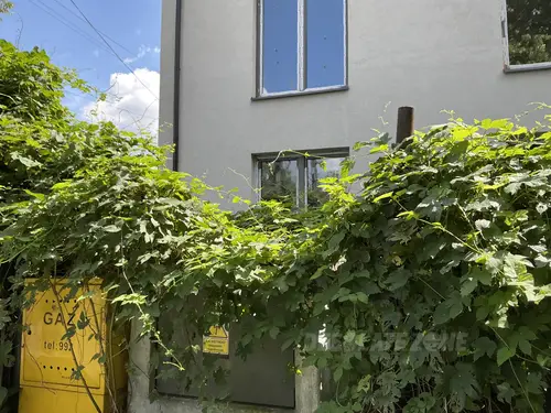 Opuszczony remont kamienicy - zdjęcie 1/4