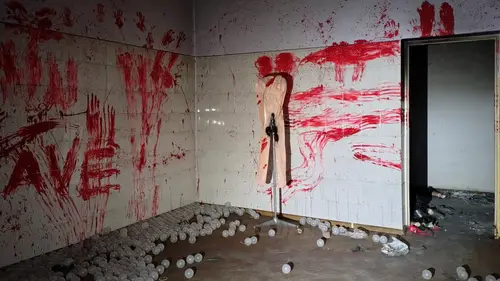 Opuszczony budynek biurowy