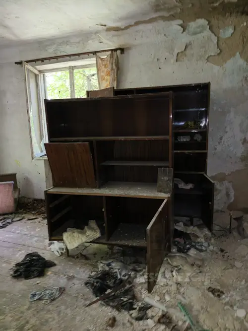 Opuszczony dom - zdjęcie 13/56