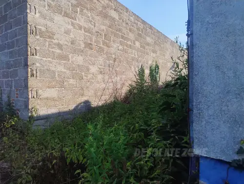 Dwa opuszczone budynki - zdjęcie 7/9
