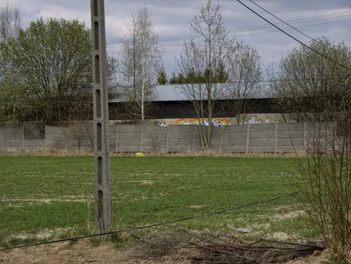 Opuszczony niedokończony dom z halą., Rzgów - photo 4/23