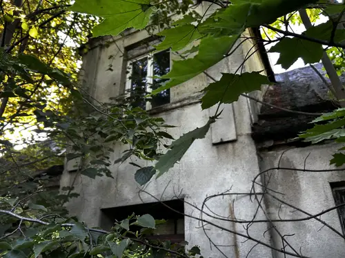 Opuszczony budynek - zdjęcie 8/17