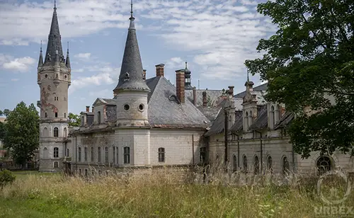 Pałac rodu von Magnis , Bożków - photo 1/59