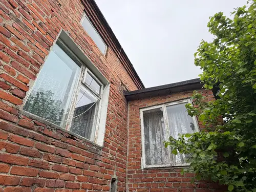 Opuszczony Dom Ze Stodołą - zdjęcie 33/33