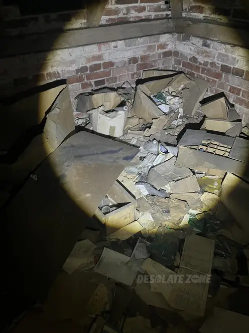 Opuszczony szpital - zdjęcie 12/14