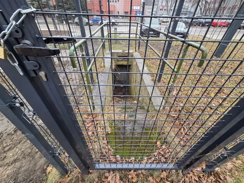 Szczeliny Przeciwlotnicze, Łódź