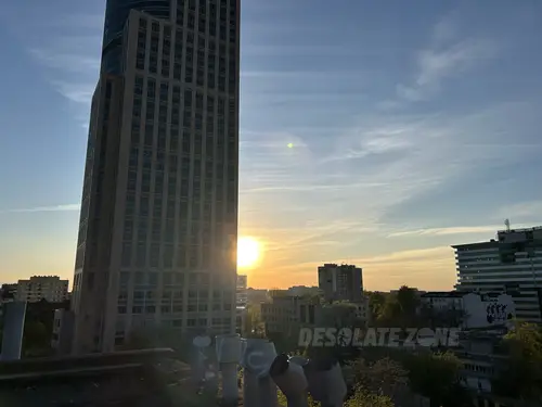 Duży blok mieszkalny, Warszawa - zdjęcie 5/74