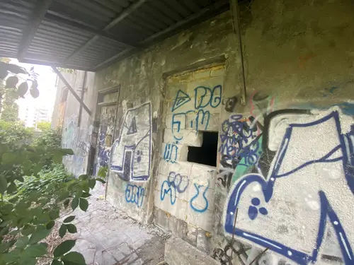 Opuszczony budynek - zdjęcie 3/3