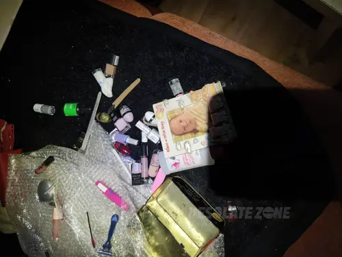 Opuszczony dom z bronią - zdjęcie 28/69