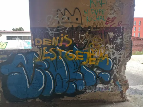 Opuszczona hala duża - zdjęcie 2/6