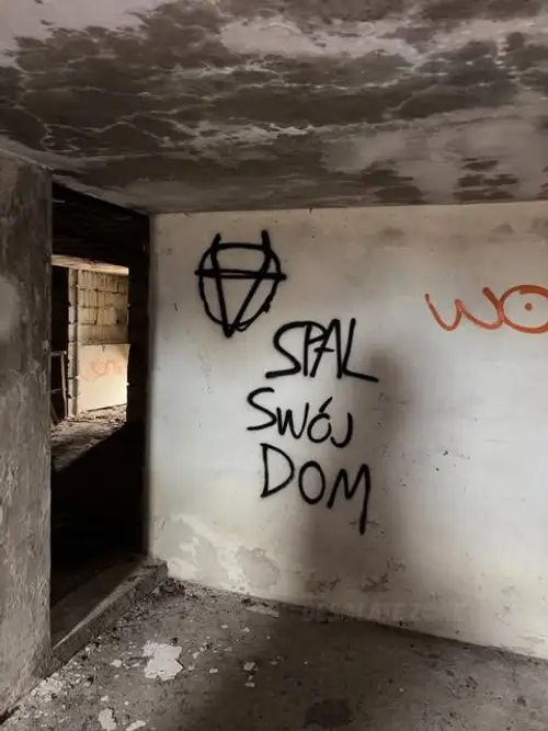 Porzucona budowa domu