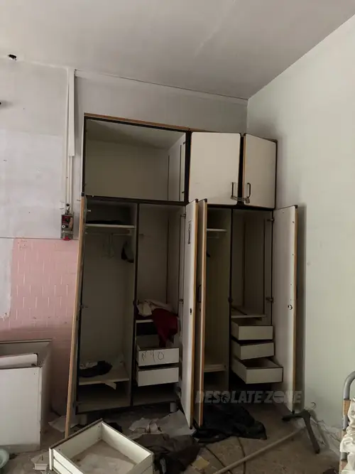 Opuszczony szpital - zdjęcie 12/15