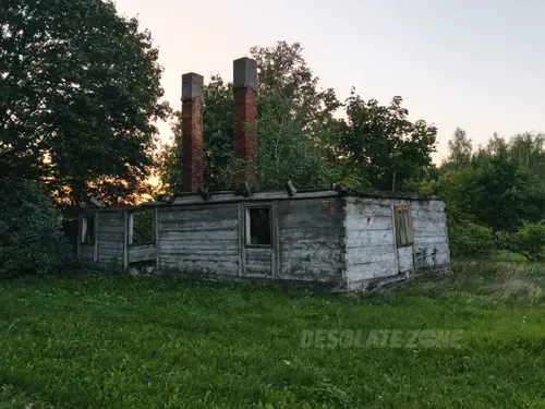 Ruiny domu i stodoły - photo 4/9