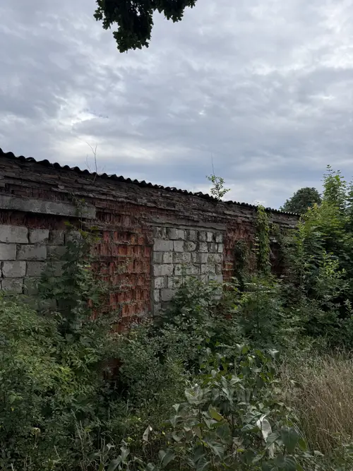 Opuszczony budynek - zdjęcie 2/3