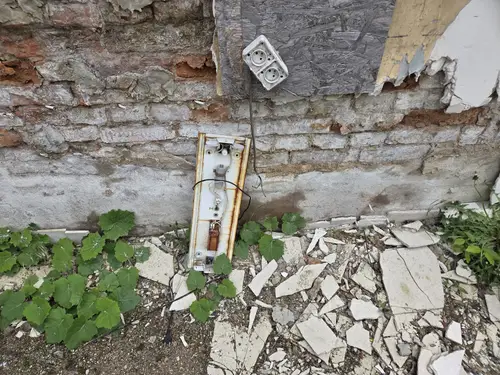 Opuszczony budynek wielofunkcyjny, Łódź - zdjęcie 18/65