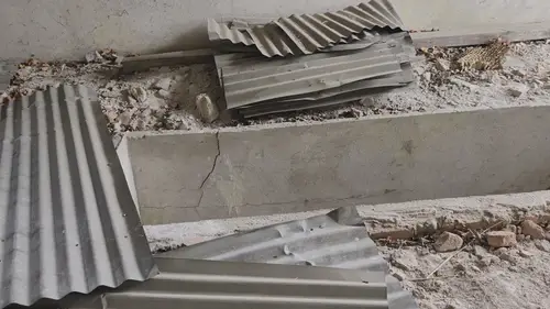 Opuszczony niedokończony dom