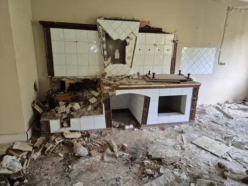 Opuszczony ośrodek "Villa Rosa" - photo 11/94