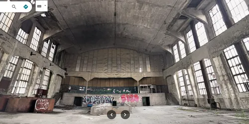 Hala przy torach - photo 2/3