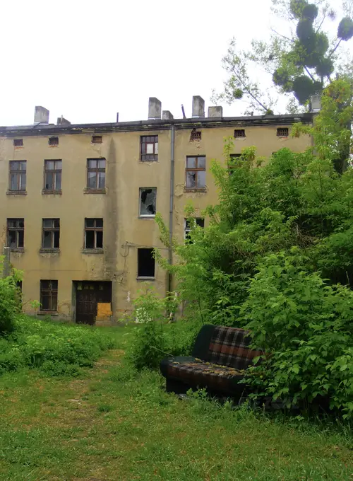 Opuszczona kamienica - photo 1/5