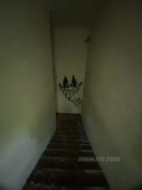 Opuszczone dwa budynki