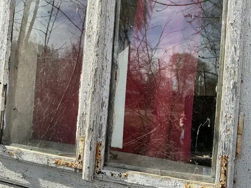 Dwa opuszczone domki - zdjęcie 8/17